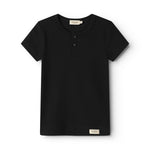Sort korte ærmet T-shirt med knapstolpe foran