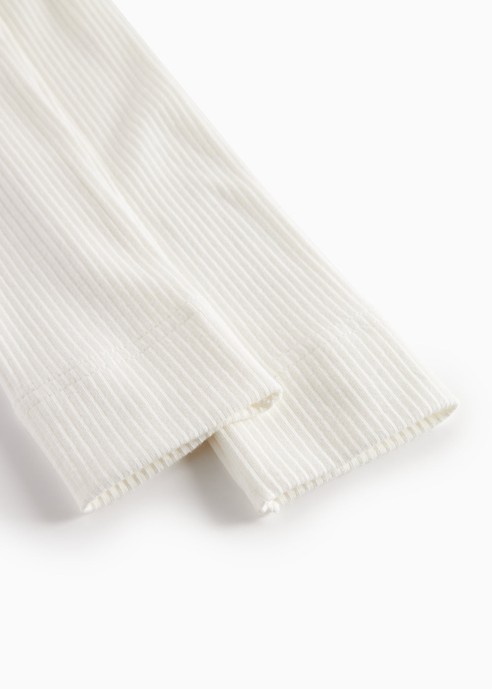 Hvide leggings med ribbet, stribet stof og smal kant ved anklen