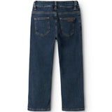 Mørke indigo jeans med to baglommer og gul stikning