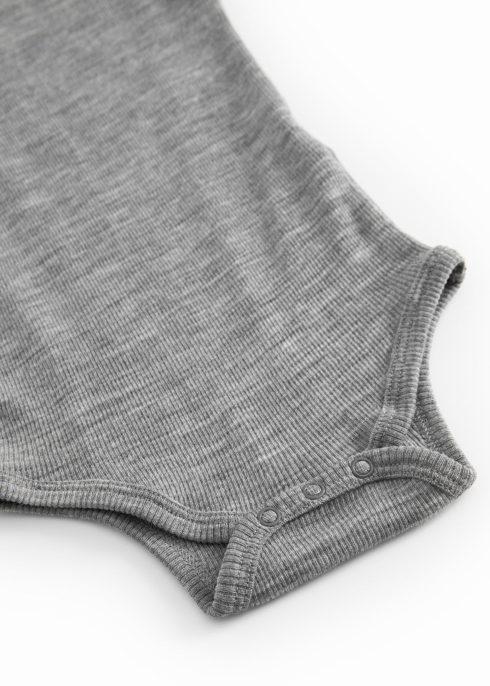 Uld rib-bodystocking i grå melange med knaplukning ved benåbning