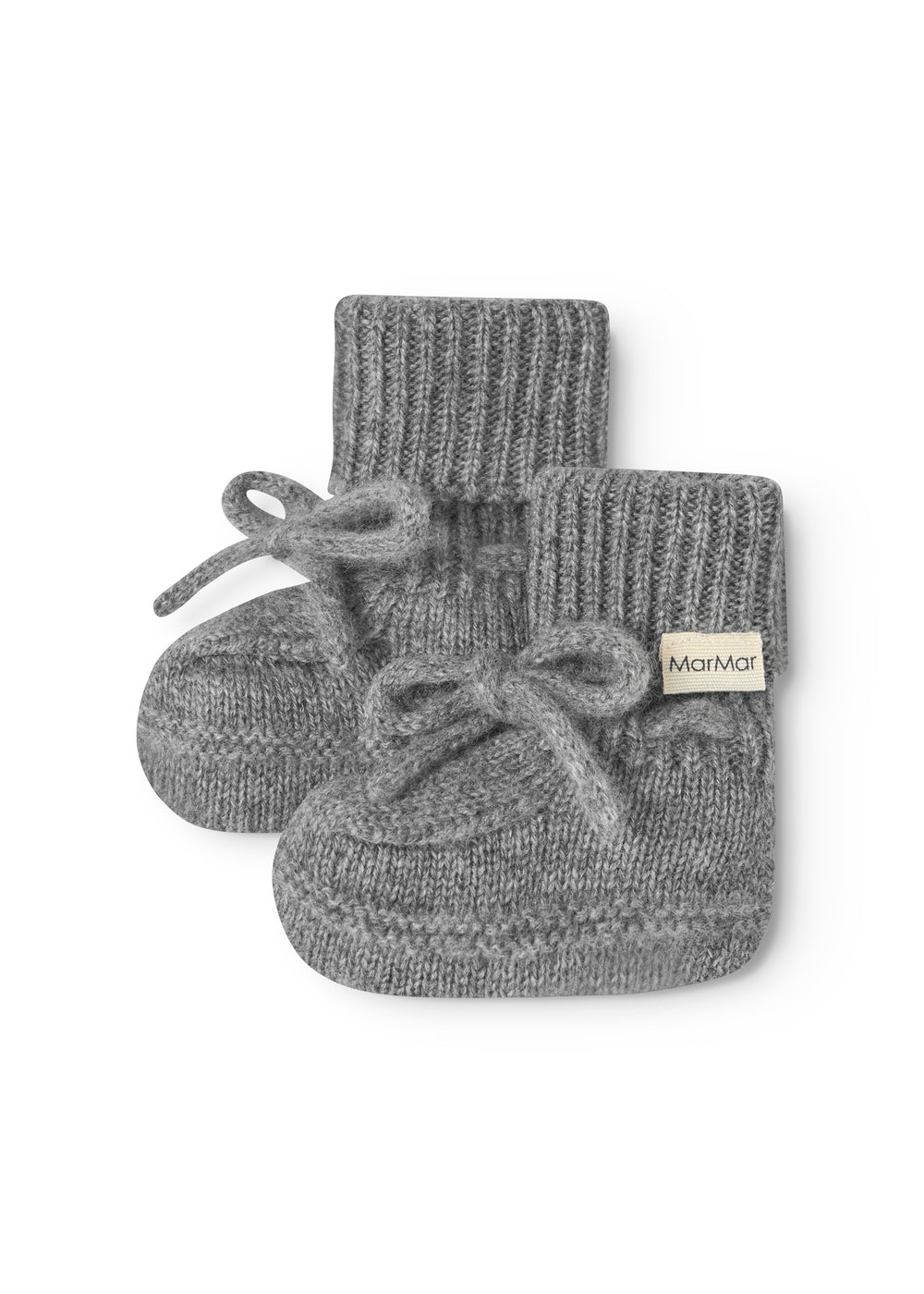 Grå strikkede babybooties sæt med sløjker og MarMar-mærke på siden