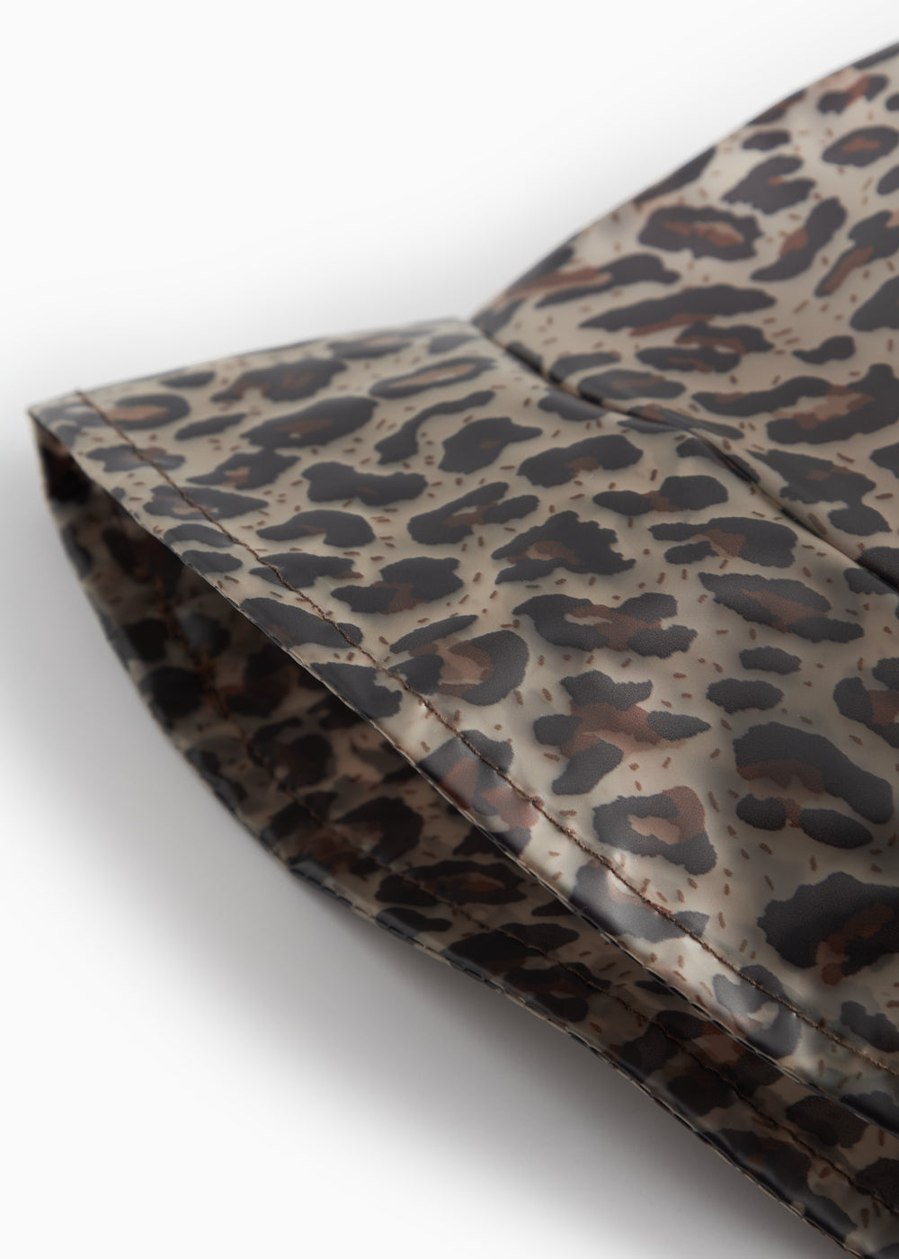 Leopardmønstret regnhat i vandtæt materiale