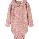 Lyserød leopardmønstret babybody med lange ærmer og krave