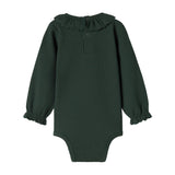 Grøn ribbet baby bodystocking med lange ærmer og flæsekrave