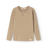 Beige langærmet t-shirt med knaplukning ved halsen og ribbet struktur