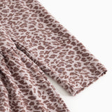Børne-kjole med leopardmønster og lange ærmer, rynket nederdelkant