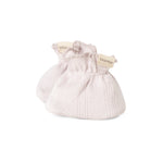Babybootsies i lyse lavendeltoner med elastisk rynkekant og Marmar-mærke.