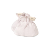 Babybootsies i lyse lavendeltoner med elastisk rynkekant og Marmar-mærke.
