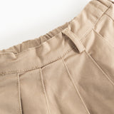 Beige nederdel med elastisk talje og fine søm- og foldlinjer