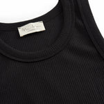 Ribbet sort tanktop kjole til kvinder
